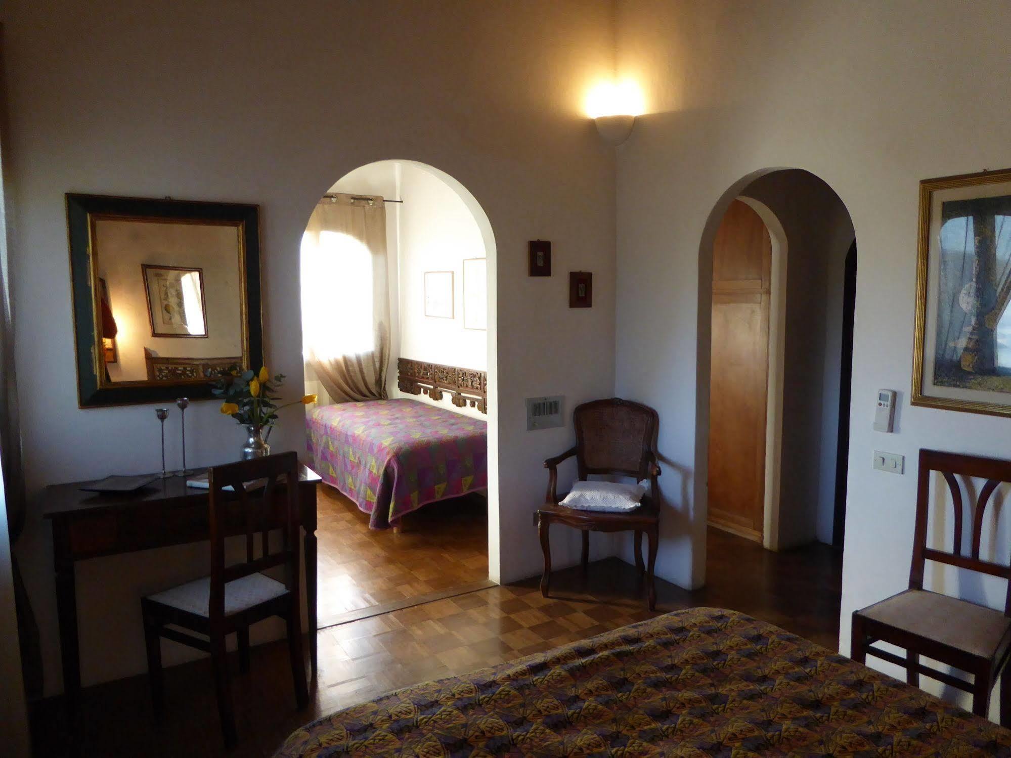 Bed Breakfast La Paggeria Trespiano Exterior foto